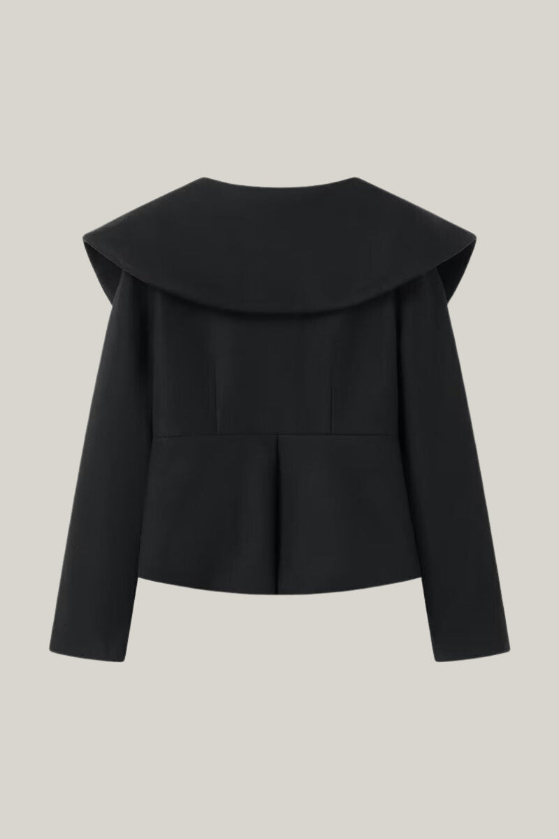Classic Vintage Jacket with a Flattering Fit