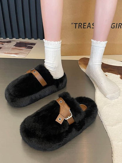 Effortlessly Elegant Shoes with a Timeless Design