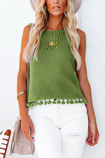 Beautifully Finished Top in a Timeless Design