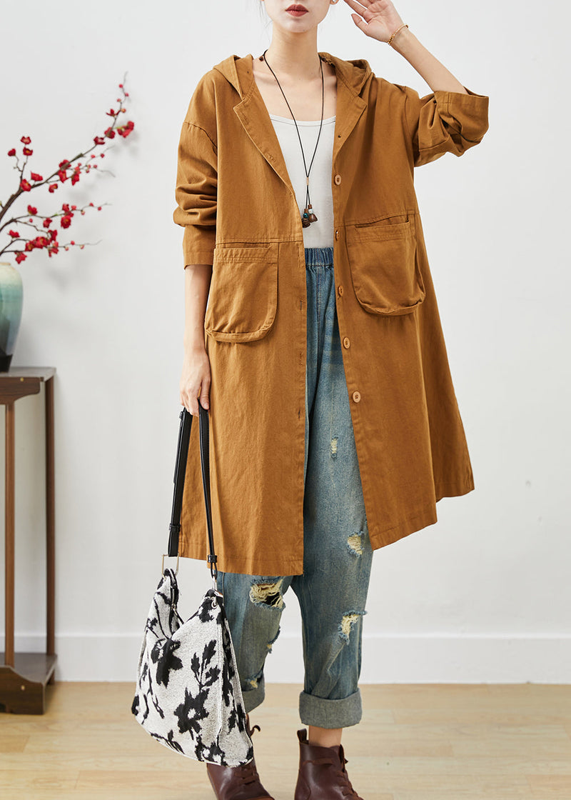 Well Tailored Coat with a Graceful Silhouette