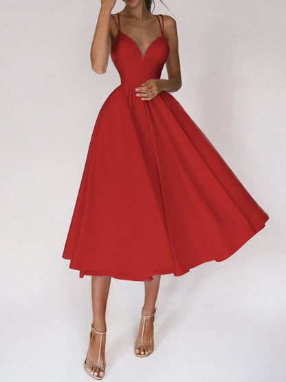 Sophisticated Garment with a Clean Classic Look