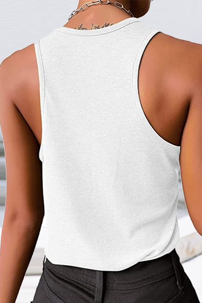 Well Tailored Top with a Graceful Silhouette