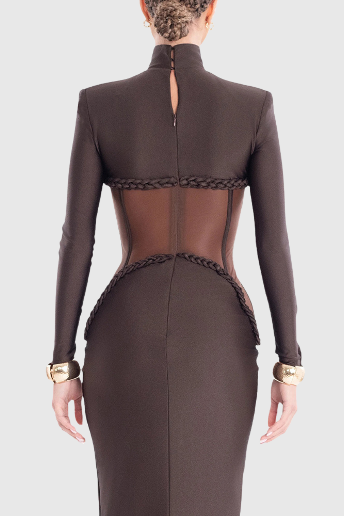 Beautifully Crafted Dress in a Classic Style