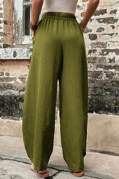 Well Tailored Garment with a Graceful Silhouette