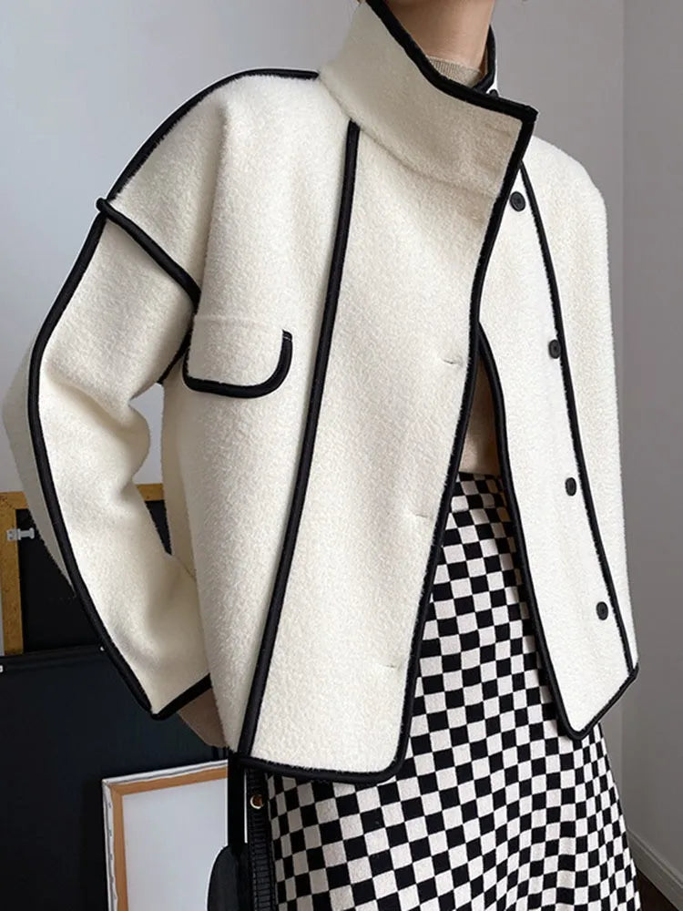 Polished Jacket with an Effortless Classic Look