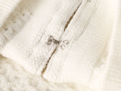 Elegantly Styled Cardigan for Everyday Wear