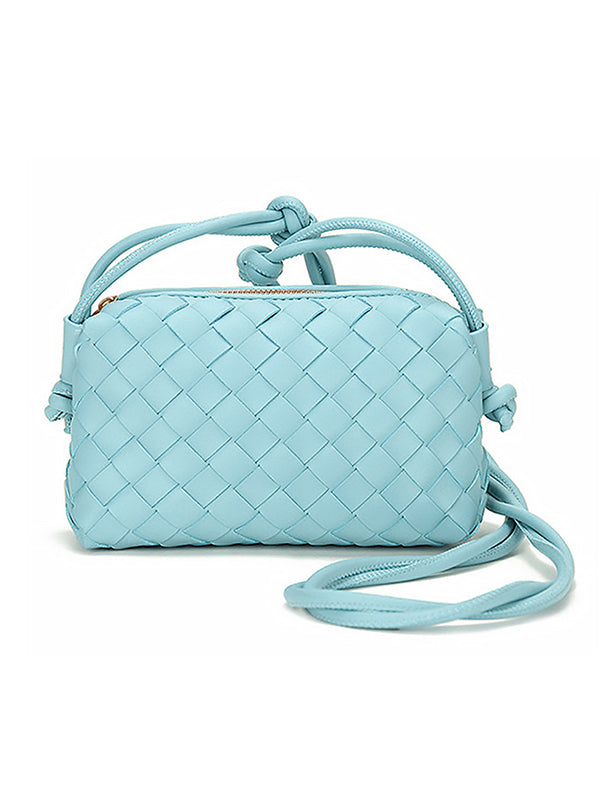 Beautifully Finished Bag in a Timeless Design