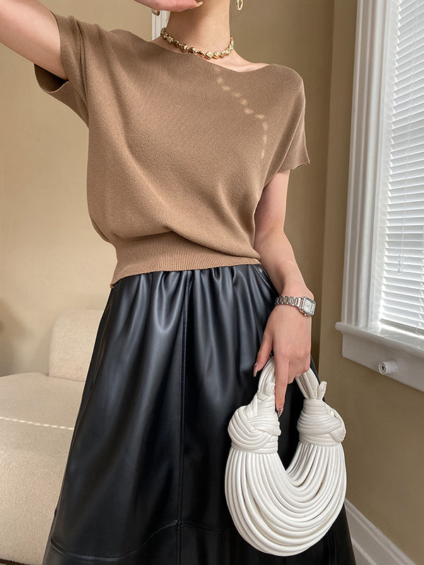 A Vintage Style Pullover with Delicate Timeless Details