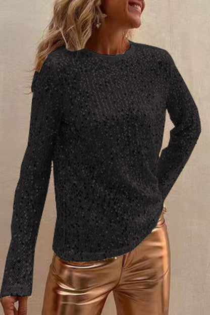 Effortlessly Elegant Top with a Timeless Design