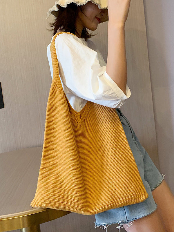 Beautifully Finished Bag in a Timeless Design