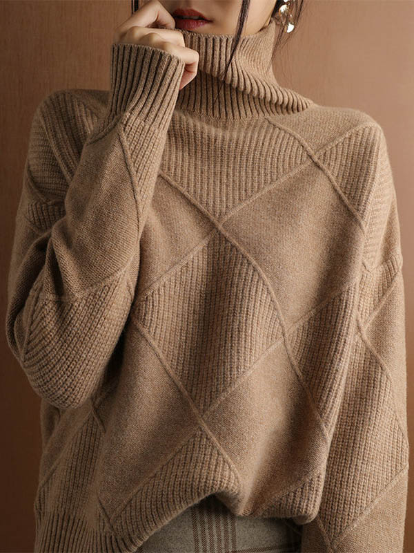 Beautifully Finished Sweater in a Timeless Design