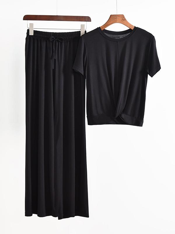 Classic Vintage Pants with a Flattering Fit