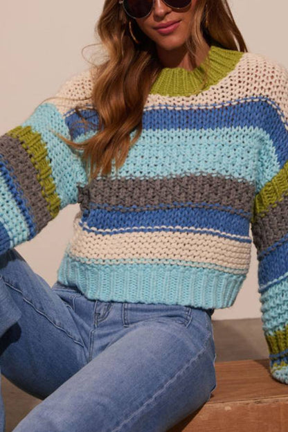 Classic Vintage Sweater with a Flattering Fit