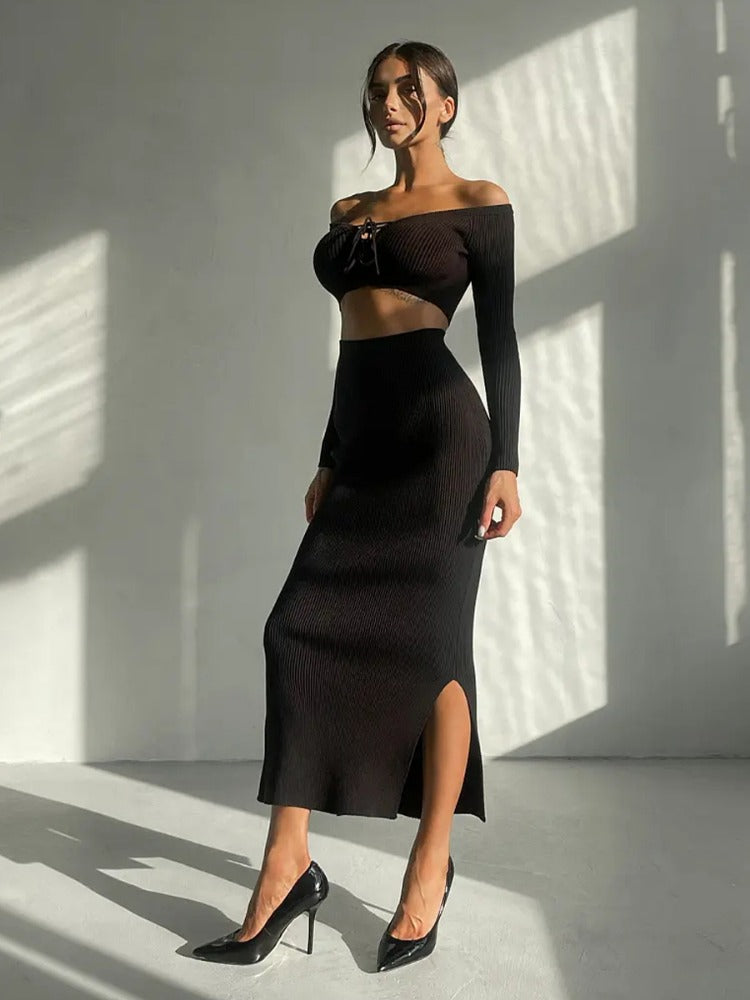 Effortlessly Elegant Top with a Timeless Design