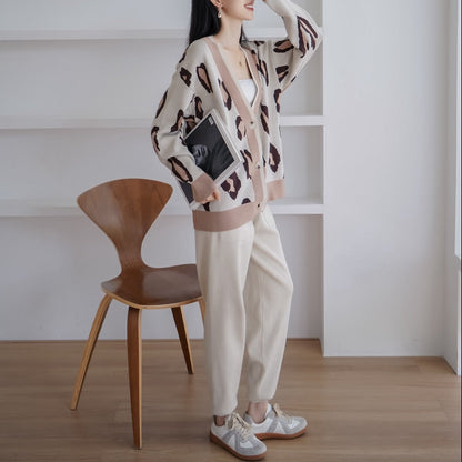 Gracefully Styled Cardigan for Any Occasion