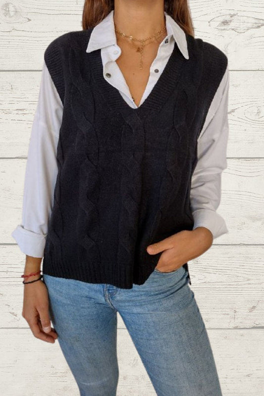 Classic Vintage Sweater with a Flattering Fit