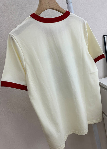 Classic Vintage Shirt with a Flattering Fit