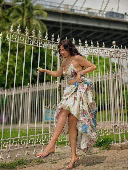 Beautifully Finished Garment in a Timeless Design