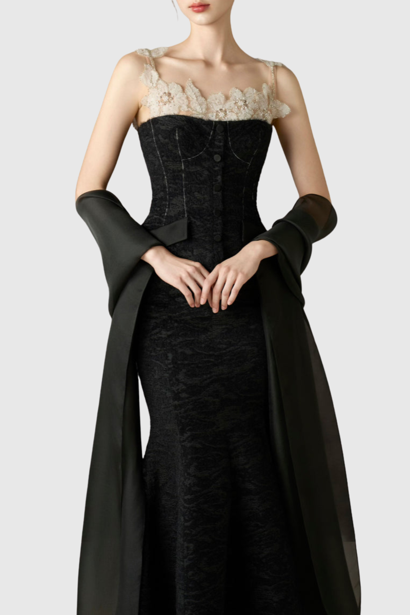 Beautifully Crafted Top in a Classic Style