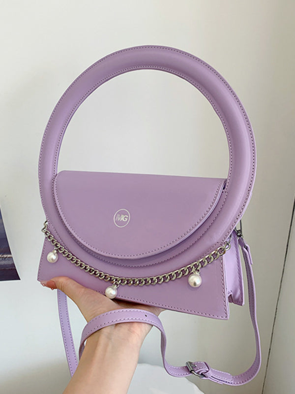 Well Tailored Bag with a Graceful Silhouette