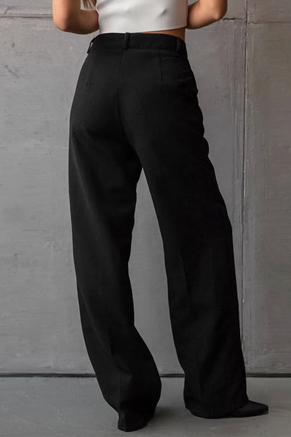Effortlessly Elegant Garment with a Timeless Design