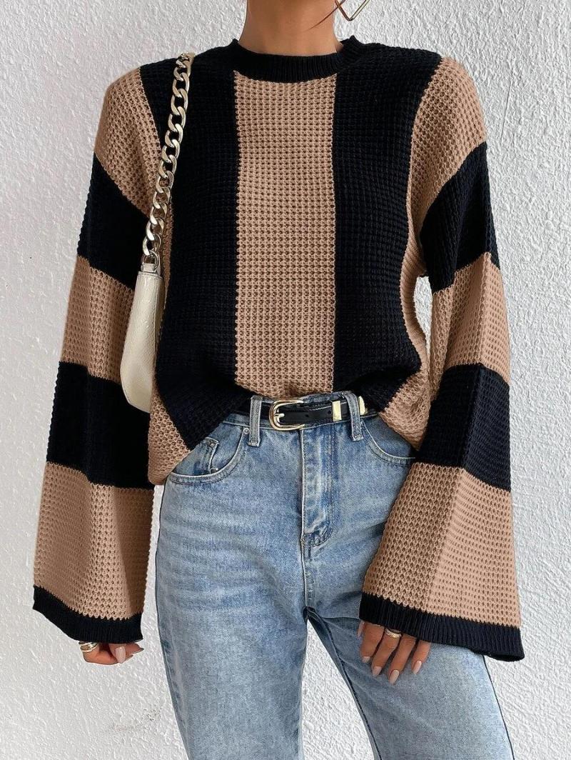 Elegantly Styled Sweater for Everyday Wear