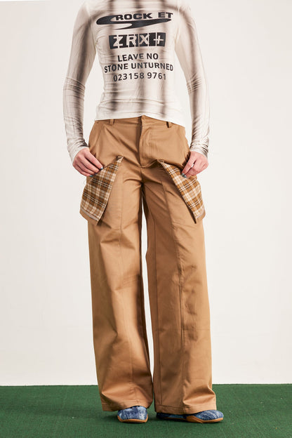 Classic Vintage Pants with a Flattering Fit