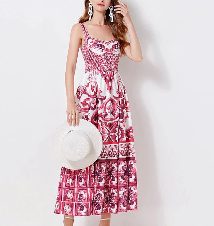 Beautifully Crafted Dress in a Classic Style