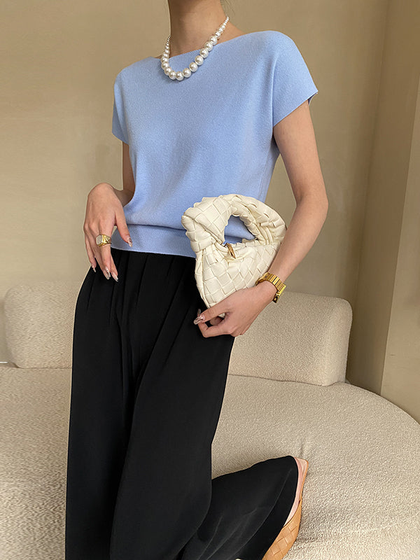 A Vintage Style Pullover with Delicate Timeless Details