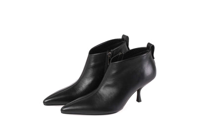 Elegantly Styled Boots for Everyday Wear