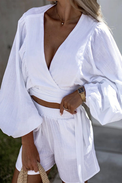Effortlessly Elegant Garment with a Timeless Design