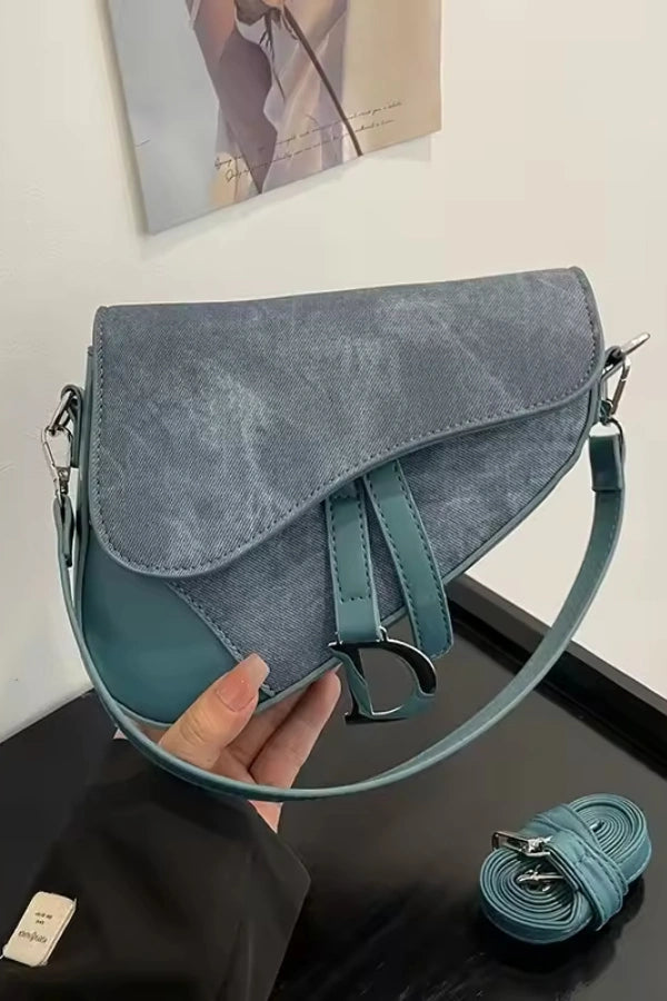 Beautifully Crafted Bag in a Classic Style
