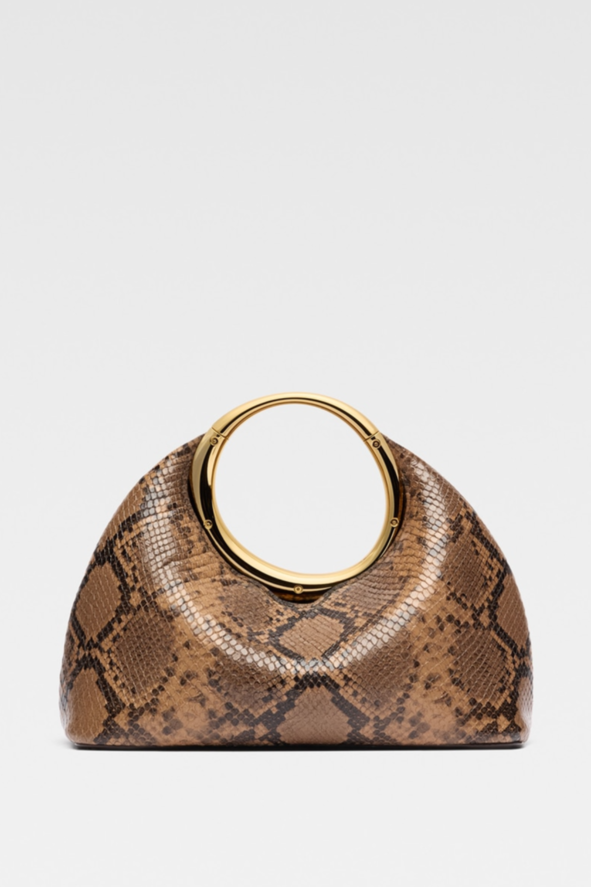 Beautifully Finished Garment in a Timeless Design