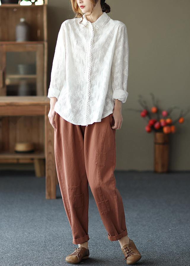 Effortlessly Elegant Blouse with a Timeless Design