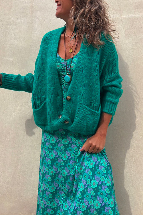 Classic Vintage & Enduringly Stylish Cardigan