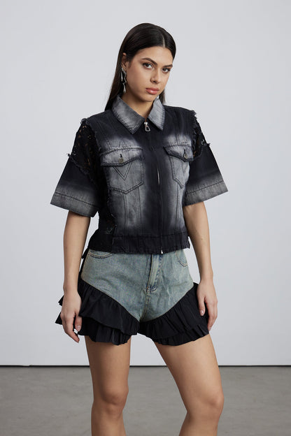 Well Tailored Shirt with a Graceful Silhouette
