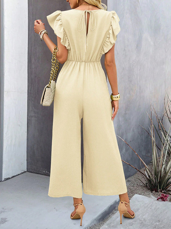 Well Tailored Garment with a Graceful Silhouette