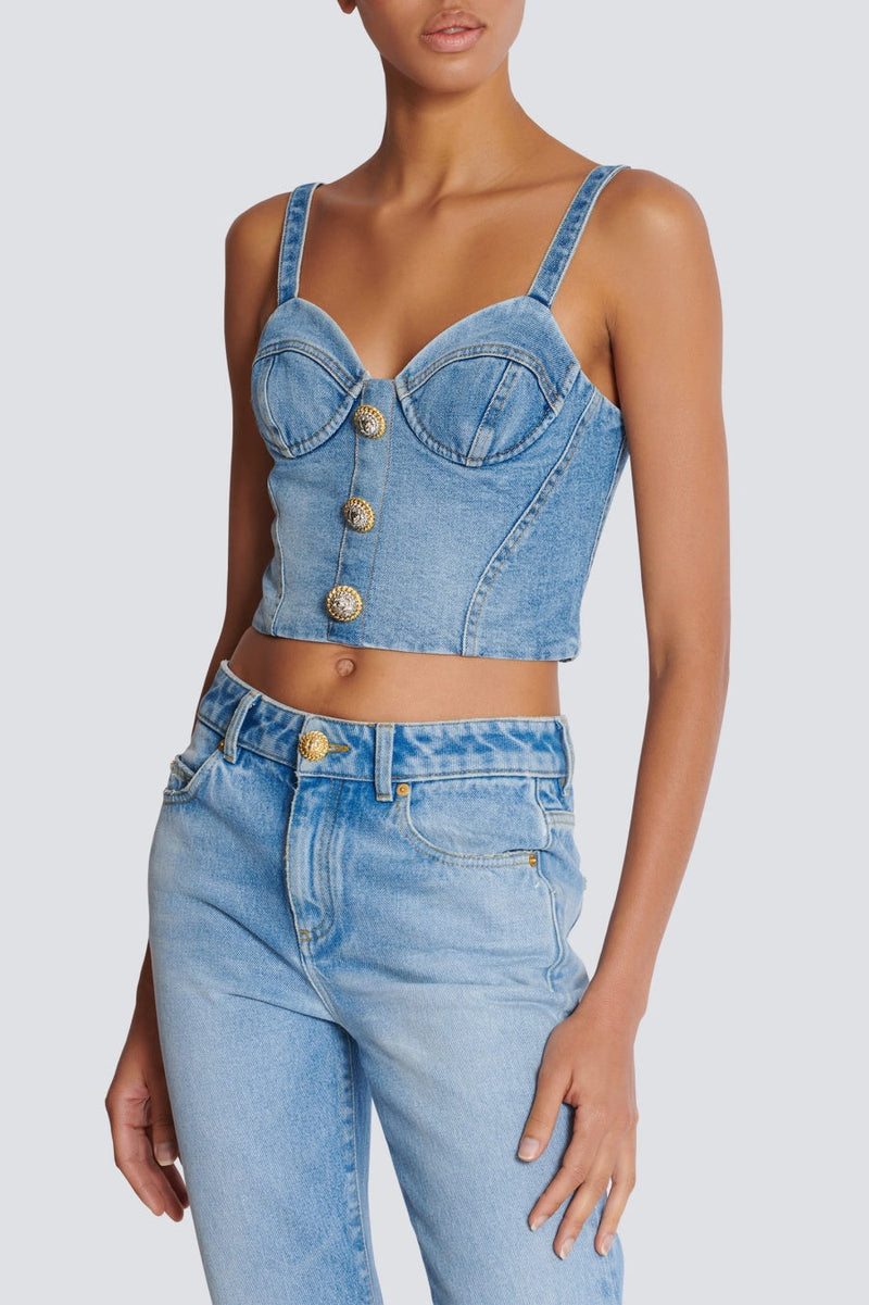 Classic Vintage Top with a Flattering Fit