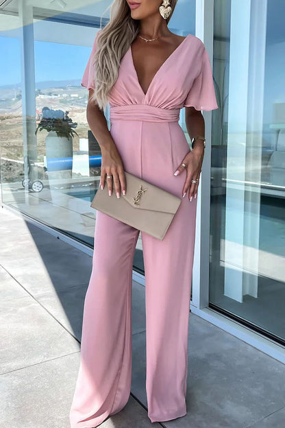 Effortlessly Elegant Garment with a Timeless Design