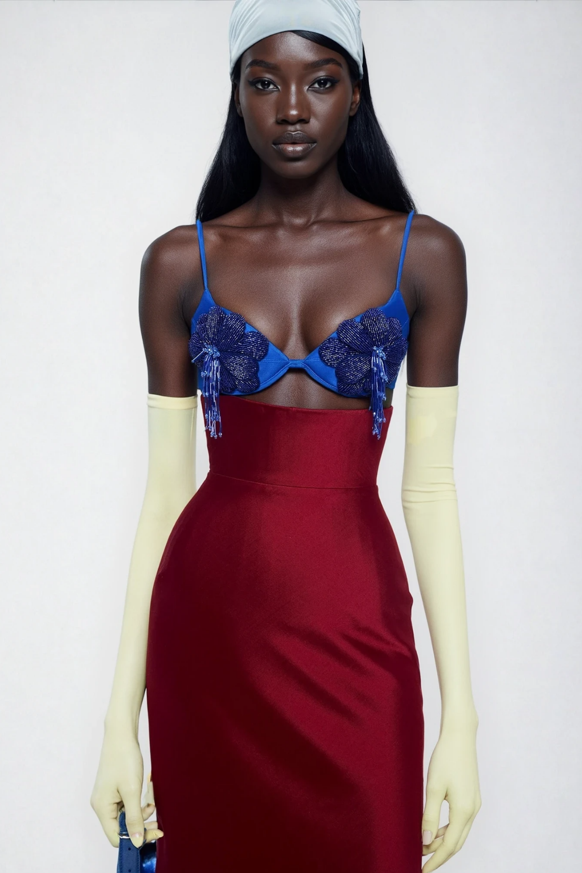 Effortlessly Elegant Garment with a Timeless Design
