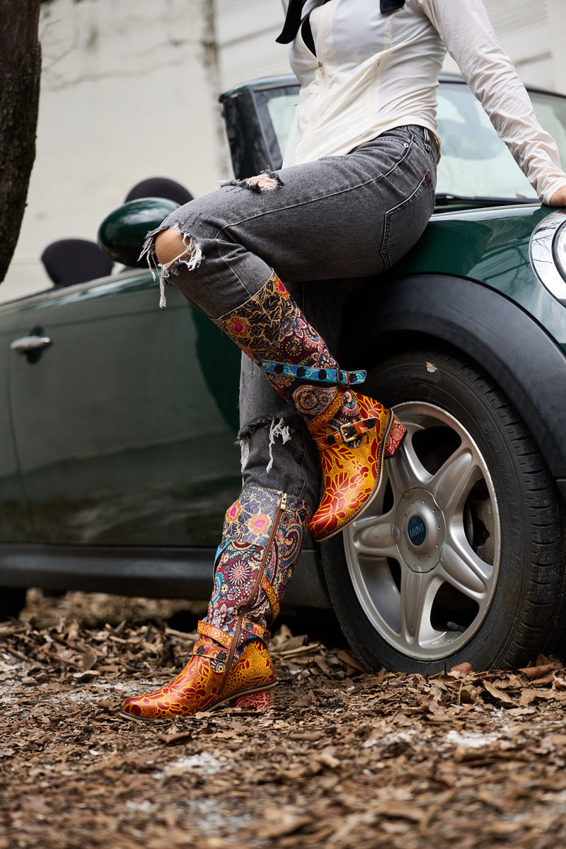 Classic Vintage Boots with a Flattering Fit