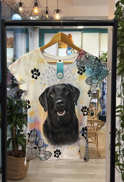 Beautifully Crafted T-Shirt in a Classic Style