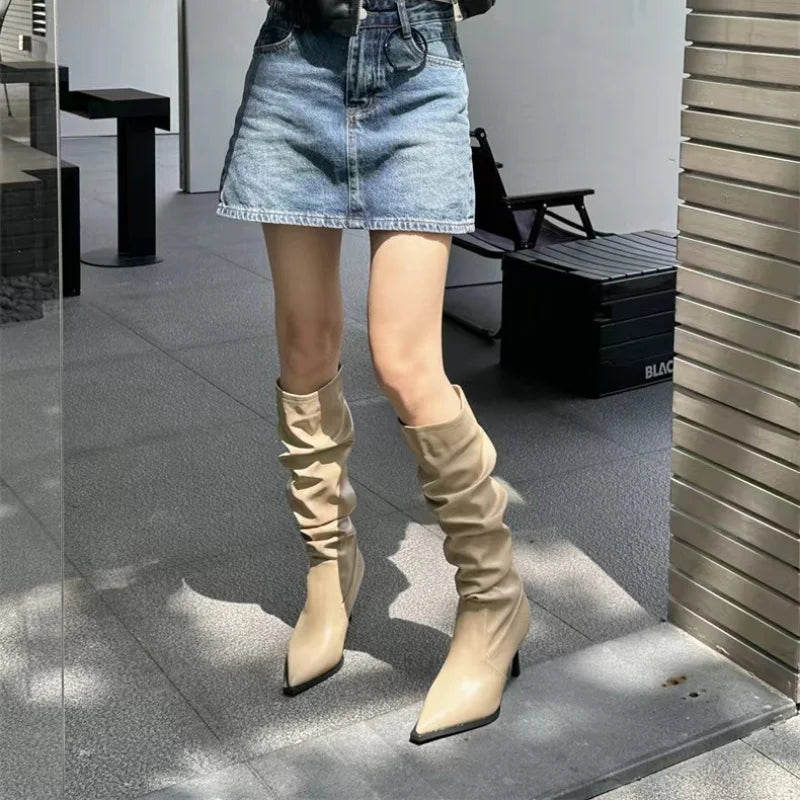 Polished Boots with an Effortless Classic Look