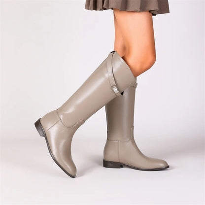 Beautifully Crafted Boots in a Classic Style