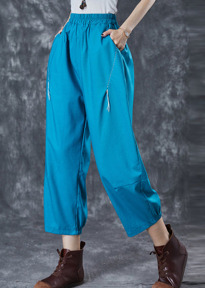 Effortlessly Elegant Pants with a Timeless Design