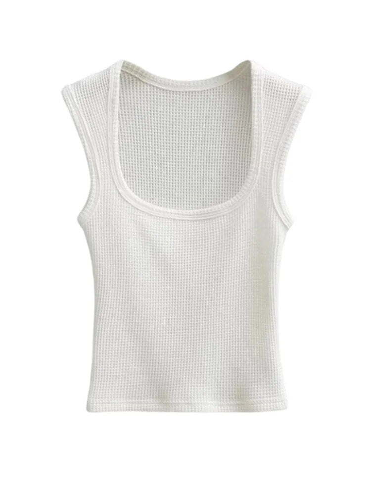 Beautifully Balanced Top with Timeless Character