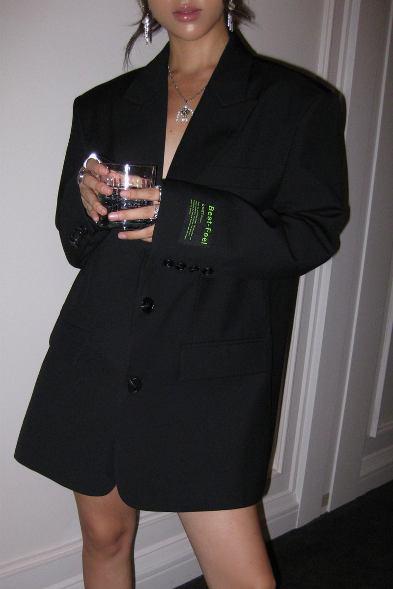 Well Tailored Garment with a Graceful Silhouette