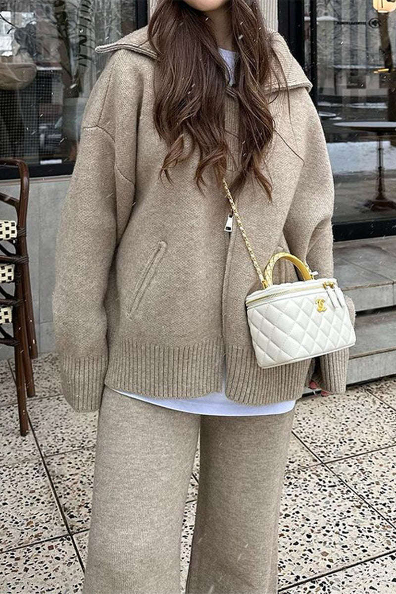 Sophisticated Garment with a Clean Classic Look