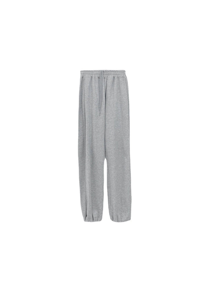 Elegantly Styled Pants for Everyday Wear