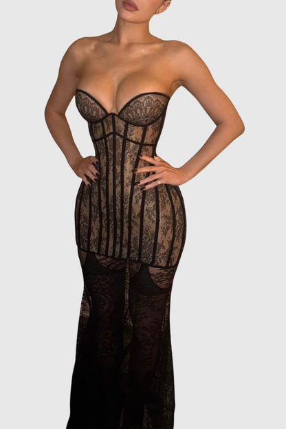 Classic Vintage Dress with a Flattering Fit